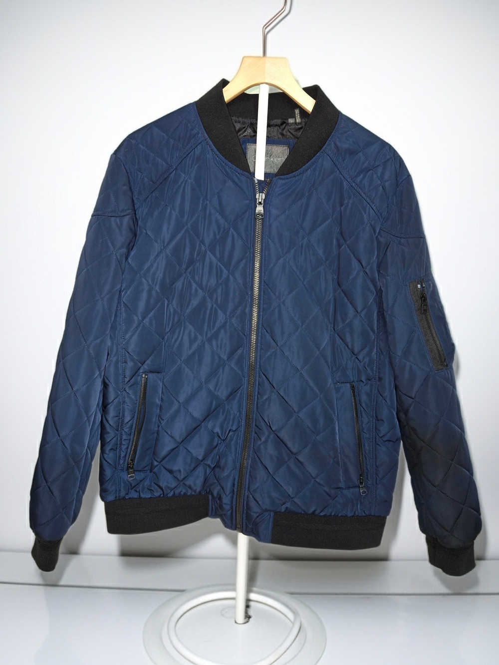 Calvin Klein Navy Quilted Bomber Jacket M, Mens Zip Baseball Coat Outerwear L - Picture 3 of 11